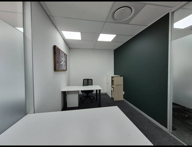 18M² OFFICE TO LET IN ROSEBANK